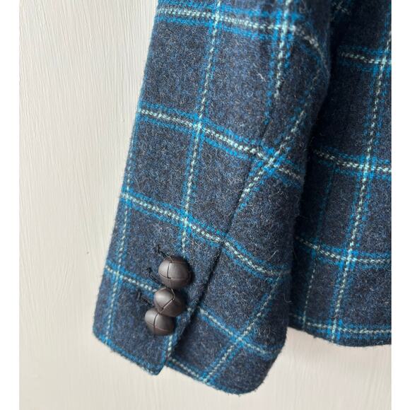Talbots Navy Plaid Aberdeen Wool Blend Blazer Jacket Duck Lining Size 10 Petite - Picture 3 of 6